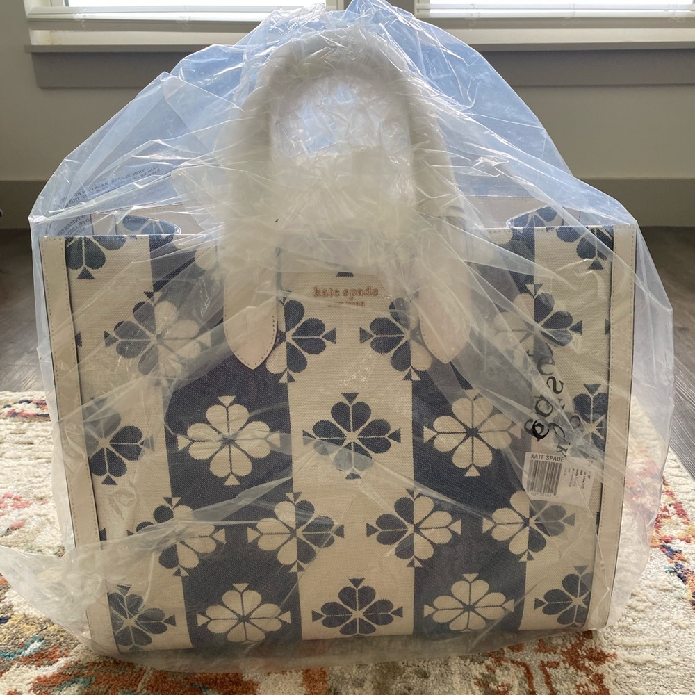 Kate Spade Manhattan Tote